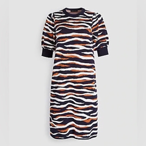 NWT Ann Taylor Petite Tiger Print Puff Sleeve Sweater Shift Dress - Picture 1 of 7